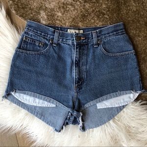 VINTAGE LL Bean high rise cutoff shorts sz26